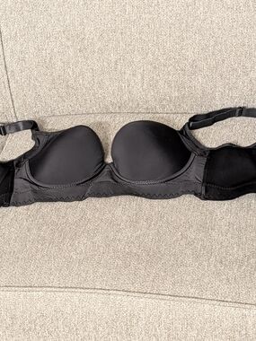 Strapless Convertible Black Bra with Molded Cups